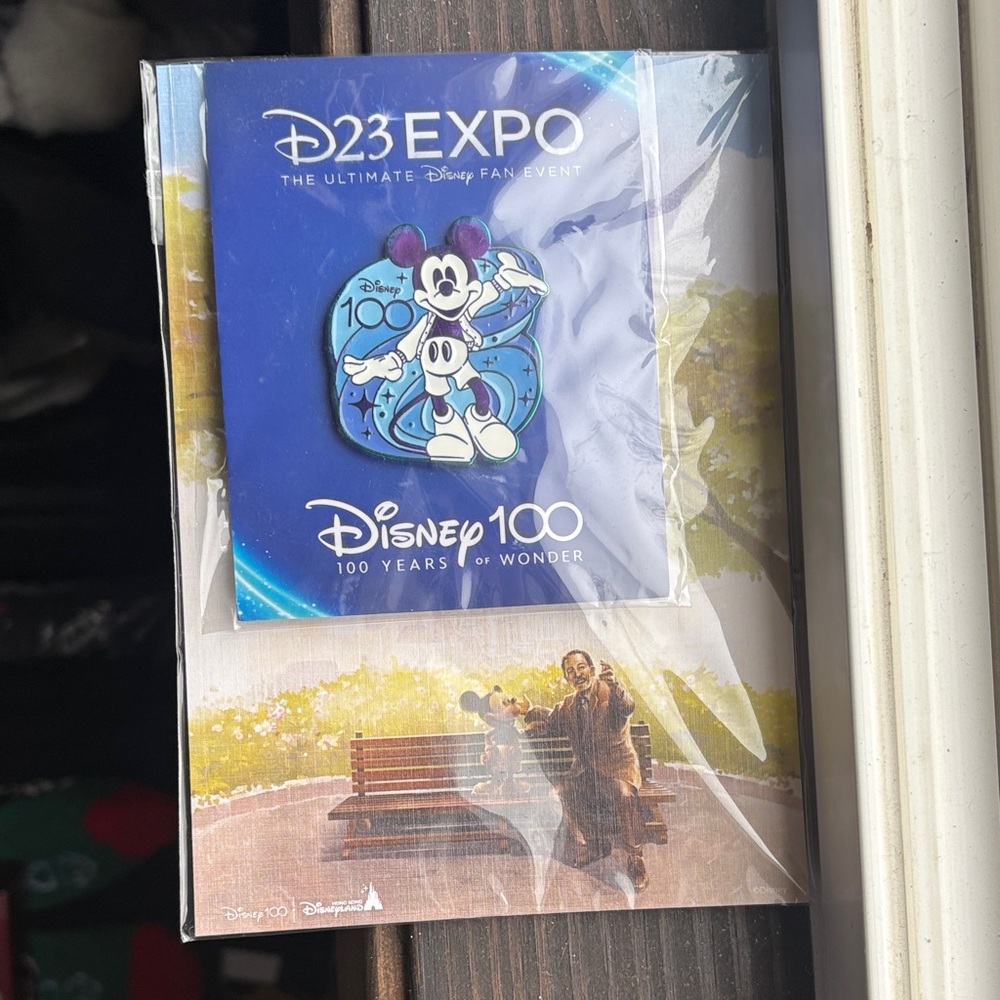 Disney D23 Expo Mickey Mouse Pin in Blue and White